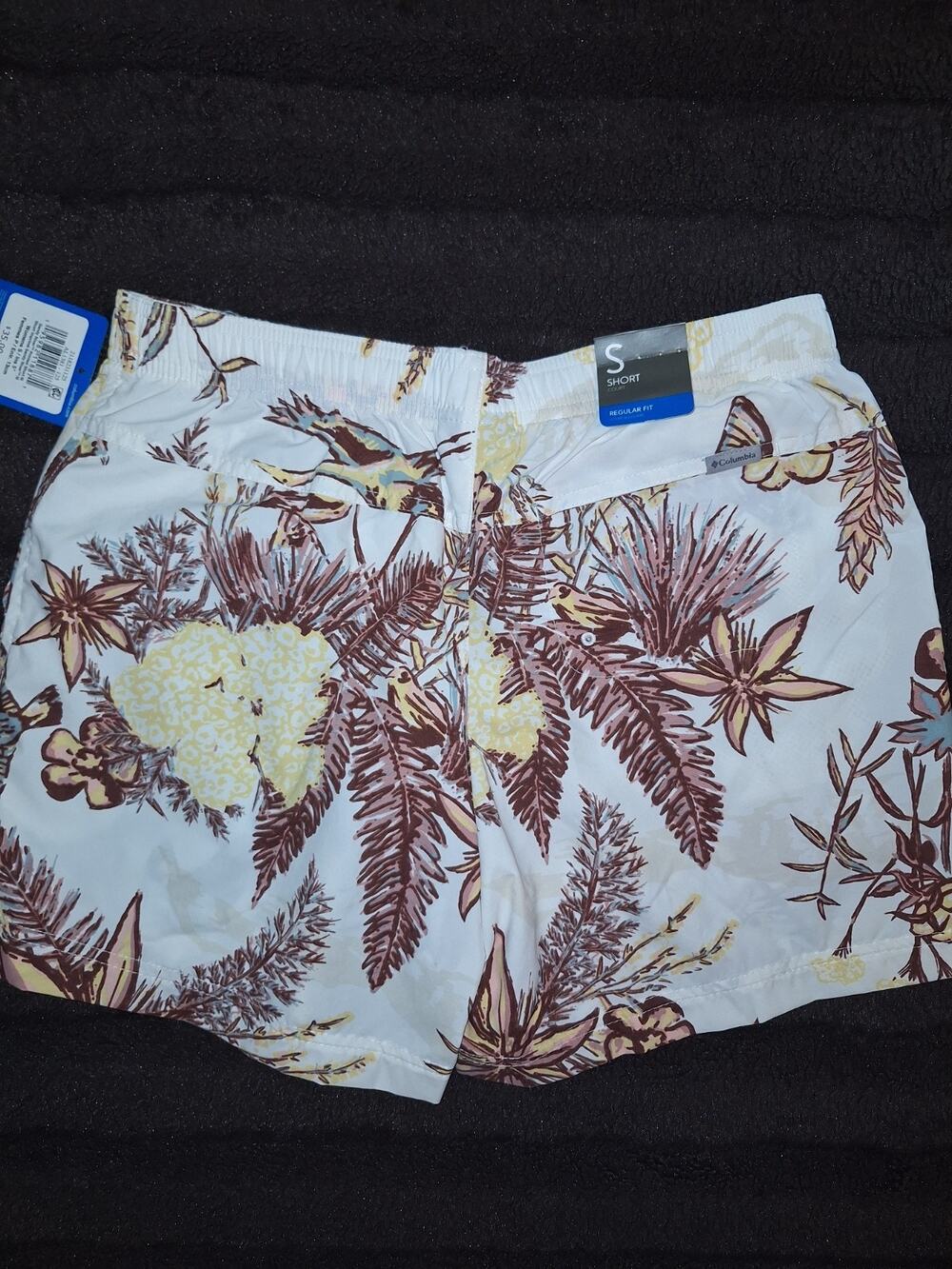 columbia shorts women side S S006